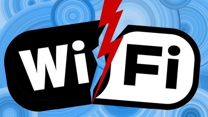 Не сосед, а воздух: кто на самом деле «ворует» скорость вашего Wi-Fi по вечерам