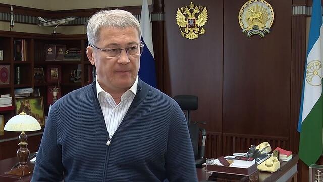 Глава Башкирии заявил о слежке и подал заявление в СК из-за данных из телефона адвоката Мавлиева