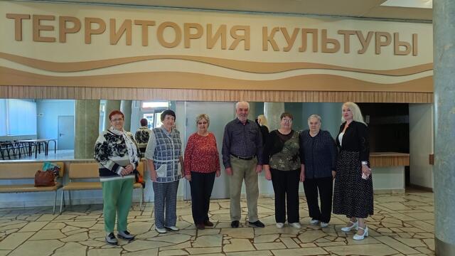 В Белорецке ветеранов народного хора русской песни поздравили с Днём пожилых людей