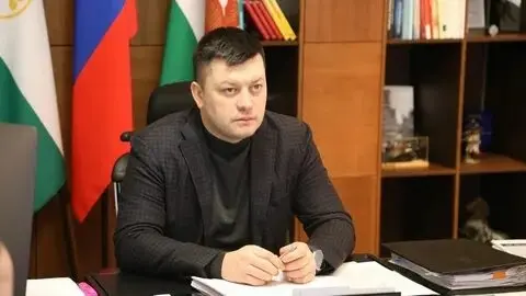 Горсовет Уфы единогласно отстранил мэра Ратмира Мавлиева от должности