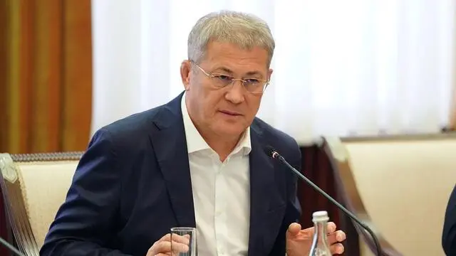 Радий Хабиров провел встречу с журналистами: экономика, безопасность и крупные проекты